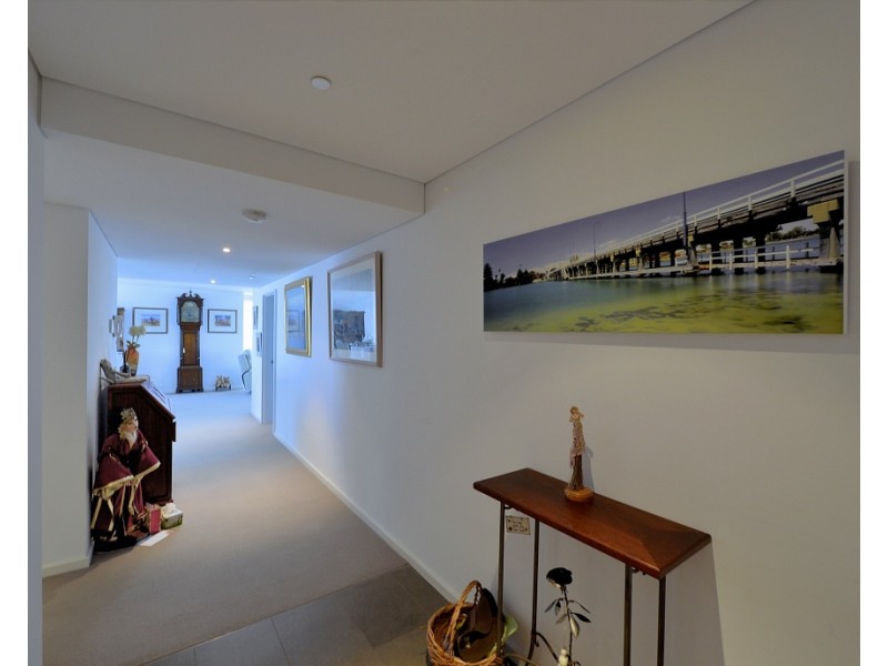 1001/3 Marco Polo Drive, Mandurah WA 6210