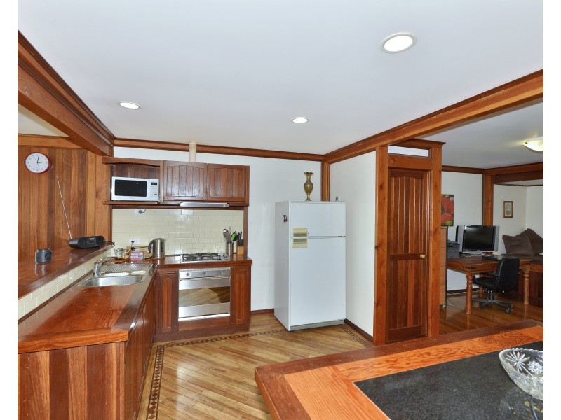 7 Parmelia Way, Madora Bay WA 6210