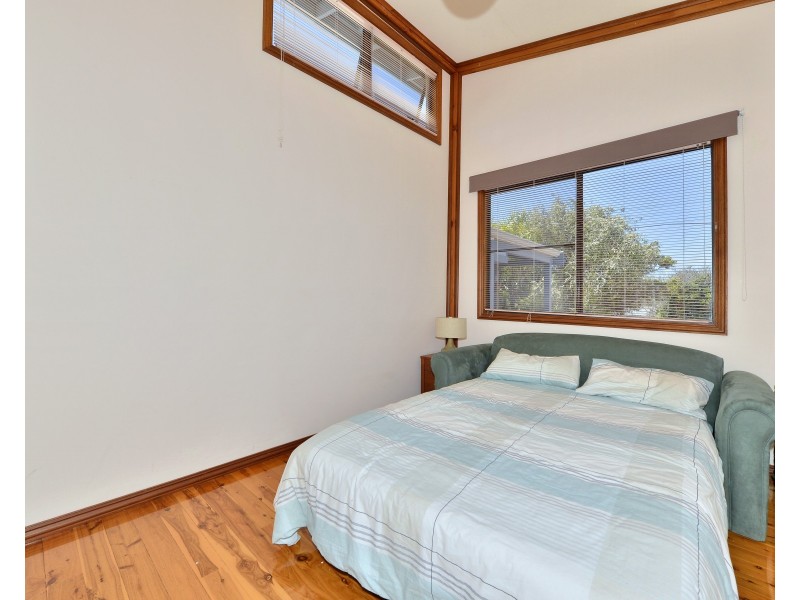 7 Parmelia Way, Madora Bay WA 6210