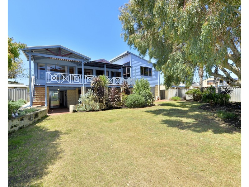 7 Parmelia Way, Madora Bay WA 6210