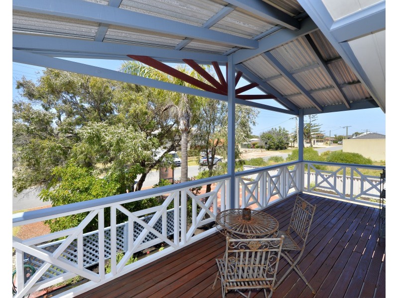 7 Parmelia Way, Madora Bay WA 6210