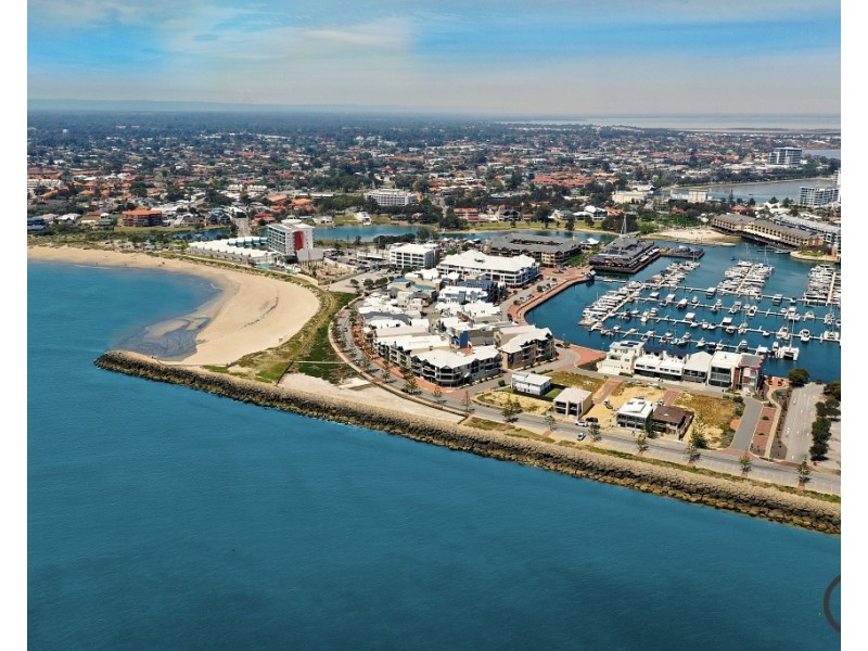 2/51 Breakwater Parade, Mandurah WA 6210