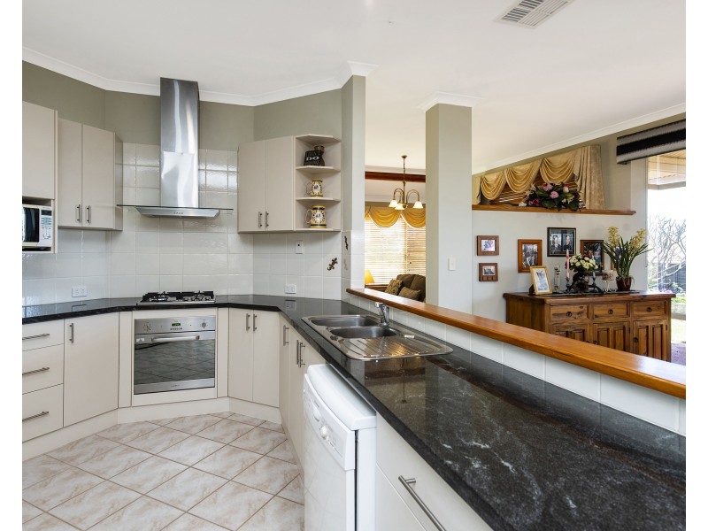 30  Cooranga Road, Falcon WA 6210