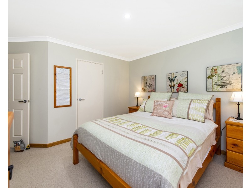 30  Cooranga Road, Falcon WA 6210