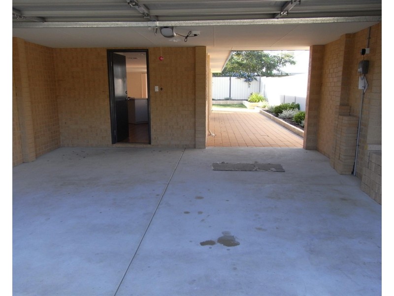 15 Dunsborough Court, Dawesville WA 6211
