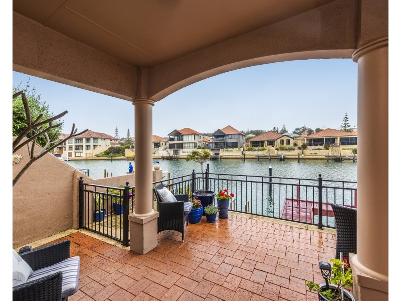 56/18 Port Quays, Wannanup WA 6210