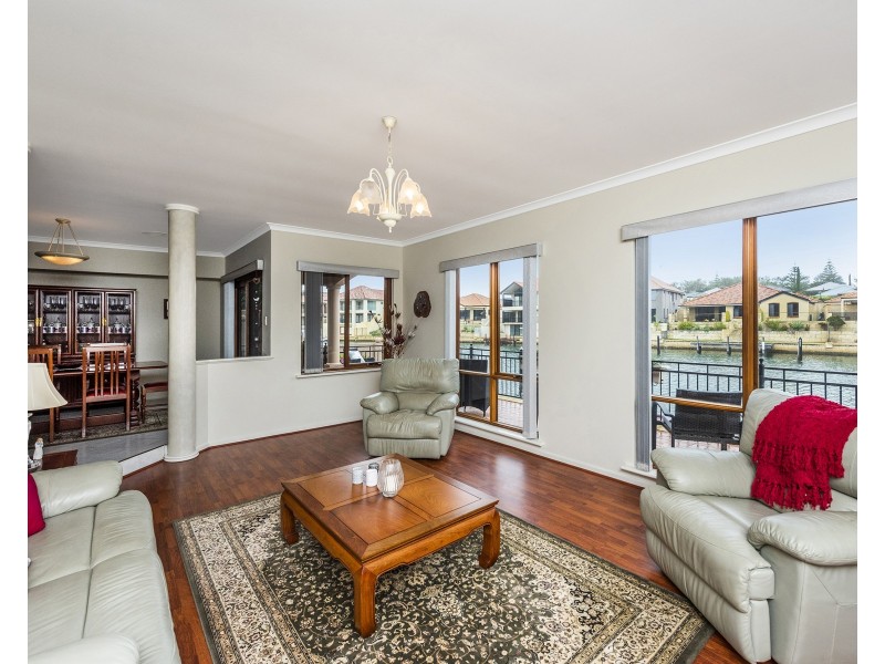 56/18 Port Quays, Wannanup WA 6210