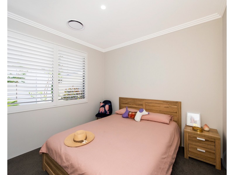 12 Europa Place, Dudley Park WA 6210