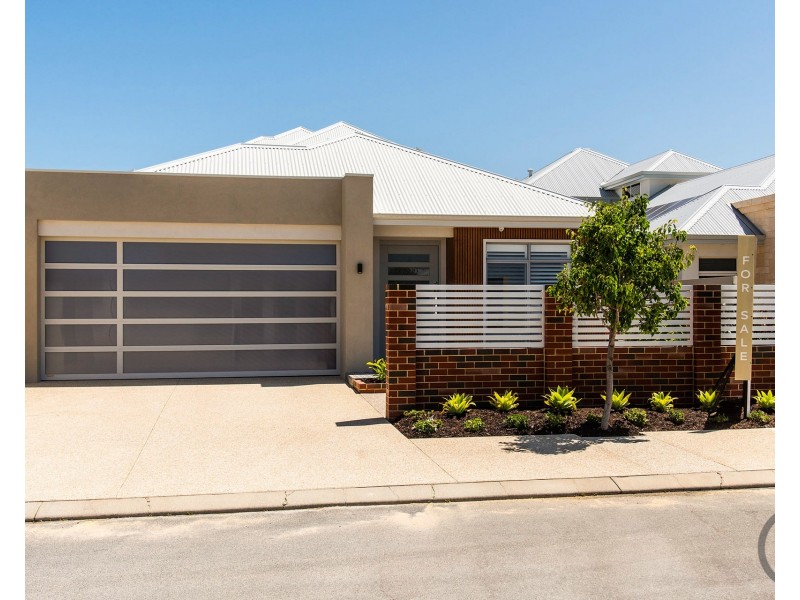 12 Europa Place, Dudley Park WA 6210