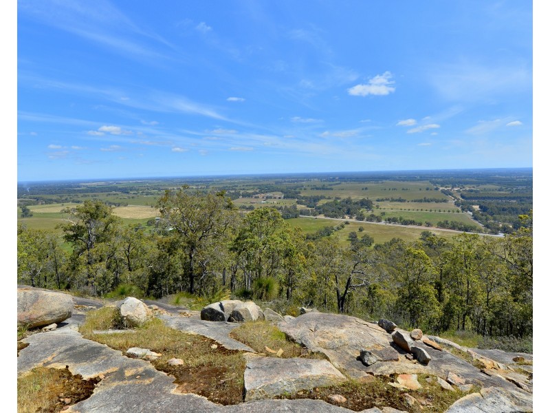 142 Kingsbury Drive, Keysbrook WA 6126