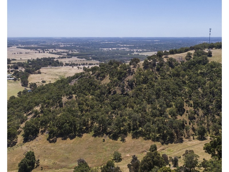 142 Kingsbury Drive, Keysbrook WA 6126