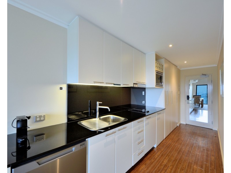 404/16 Dolphin Drive, Mandurah WA 6210