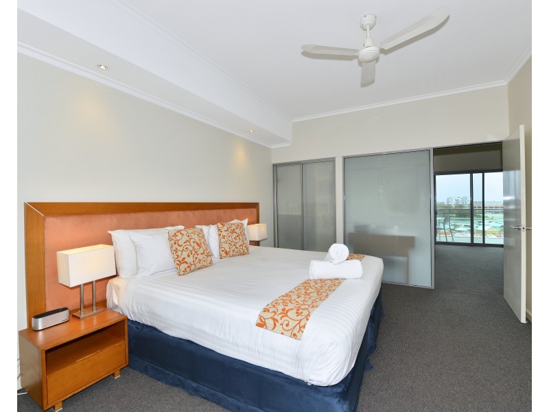 404/16 Dolphin Drive, Mandurah WA 6210