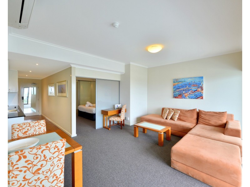 404/16 Dolphin Drive, Mandurah WA 6210