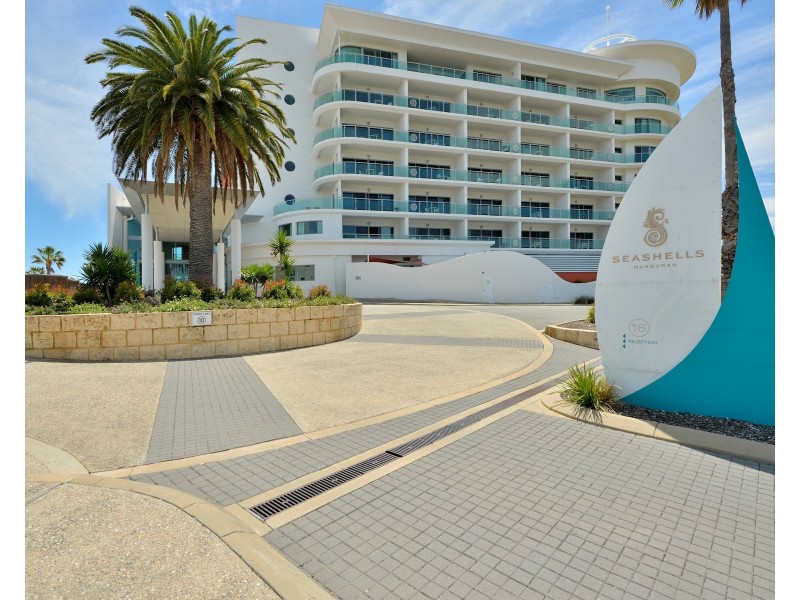 404/16 Dolphin Drive, Mandurah WA 6210