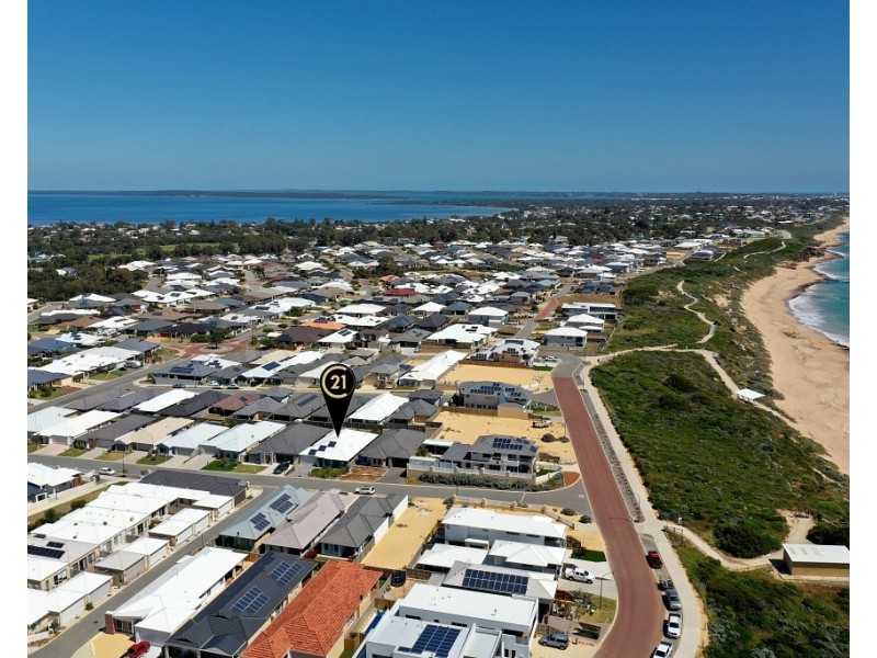 15 Teneriffe Rise, Halls Head WA 6210