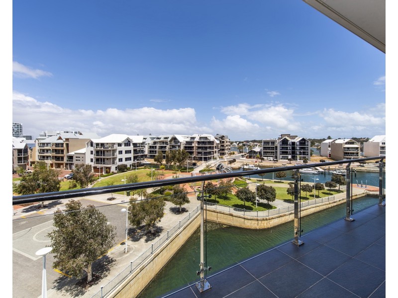 8/3 Veneto Lane, Mandurah WA 6210