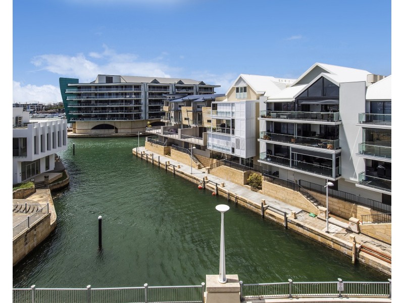 8/3 Veneto Lane, Mandurah WA 6210