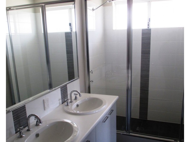 46 Eleanore Drive, Madora Bay WA 6210