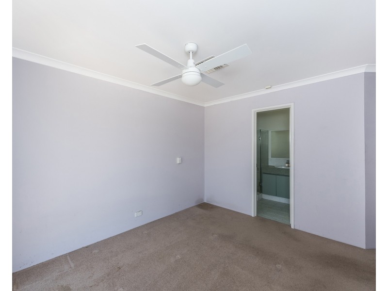 11 Dunbar Court, Meadow Springs WA 6210