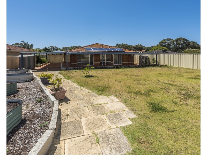 11 Dunbar Court, Meadow Springs WA 6210