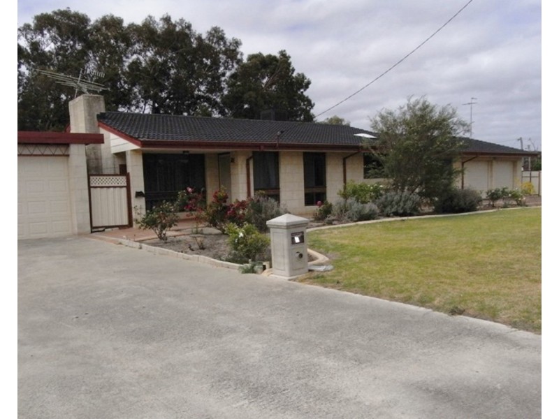 1 Nairn Road, Coodanup WA 6210