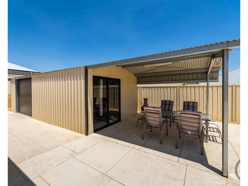 100 Ocean Road, Dawesville WA 6211