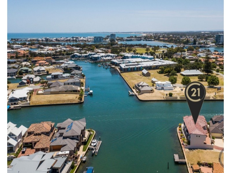 27 Starfire Close, Halls Head WA 6210