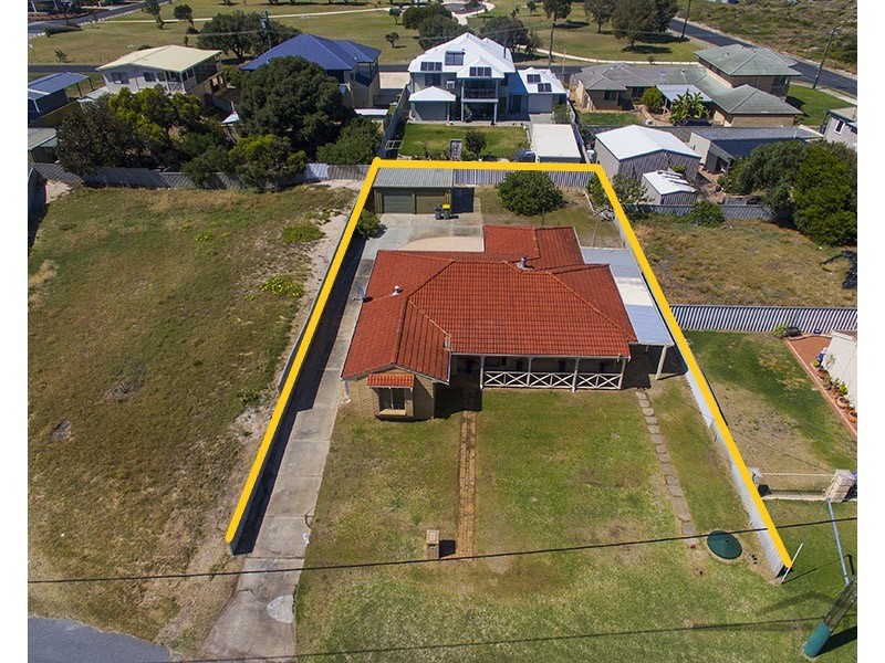 1 Pagoda Place, Madora Bay WA 6210