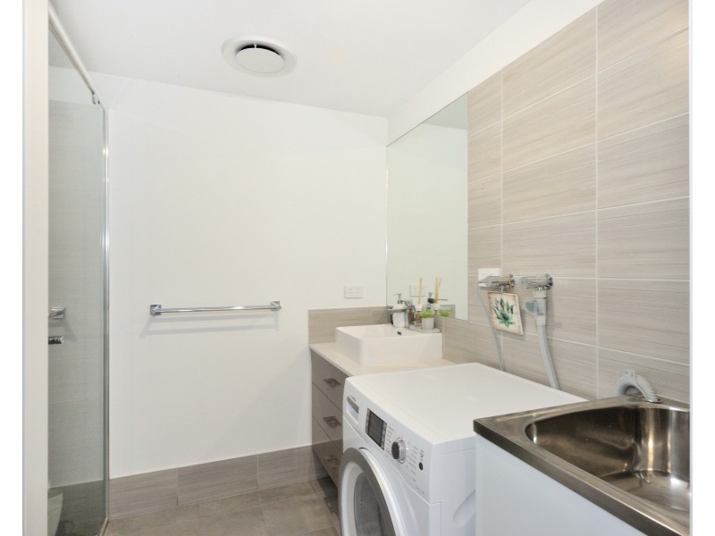 2/150 Boardwalk Boulevard, Halls Head WA 6210