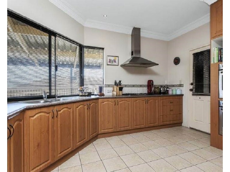 38 Cunderdin Loop, Dawesville WA 6211