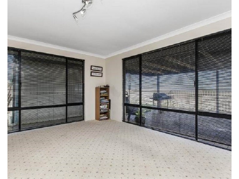 38 Cunderdin Loop, Dawesville WA 6211