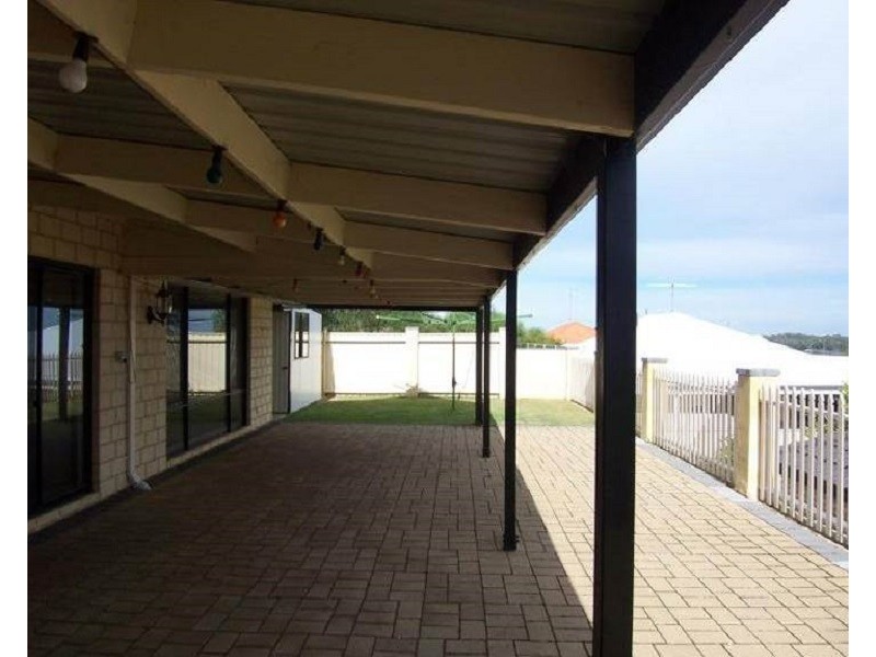 38 Cunderdin Loop, Dawesville WA 6211