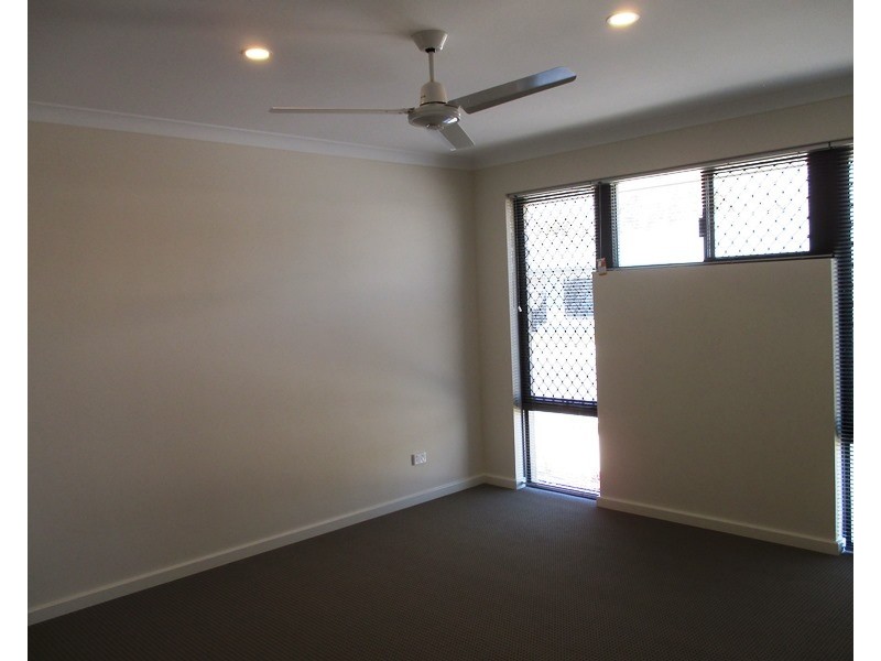 1 Triller Lane, Erskine WA 6210