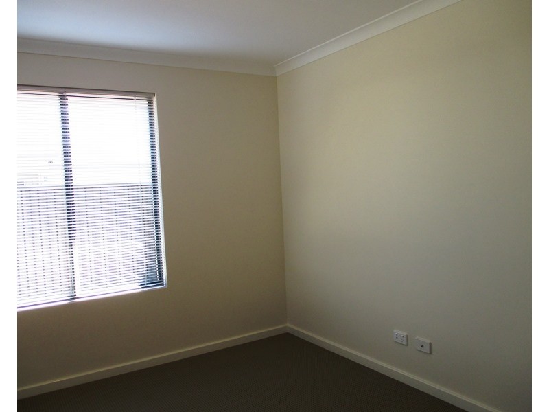 1 Triller Lane, Erskine WA 6210