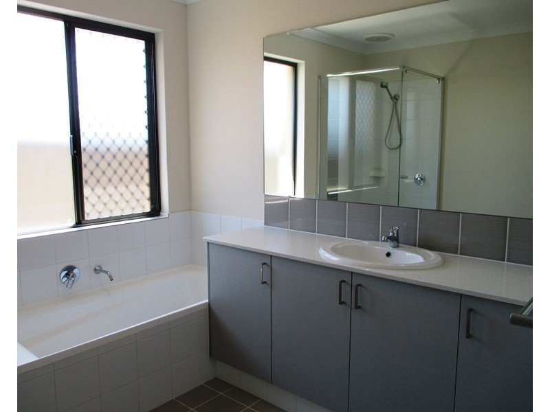 1 Triller Lane, Erskine WA 6210