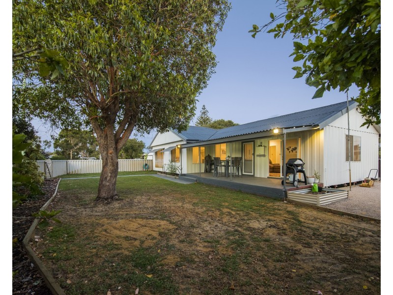 8 Vega Street, Falcon WA 6210