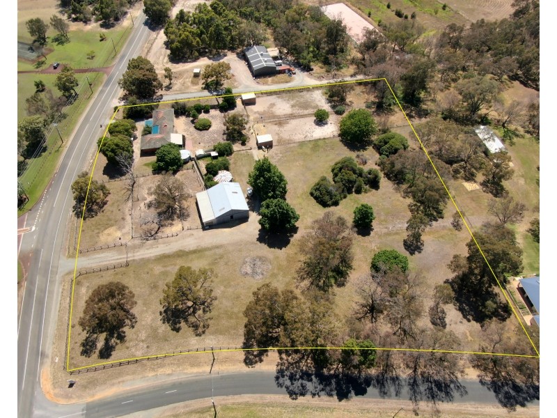 1406 Rowley Road, Wungong WA 6112