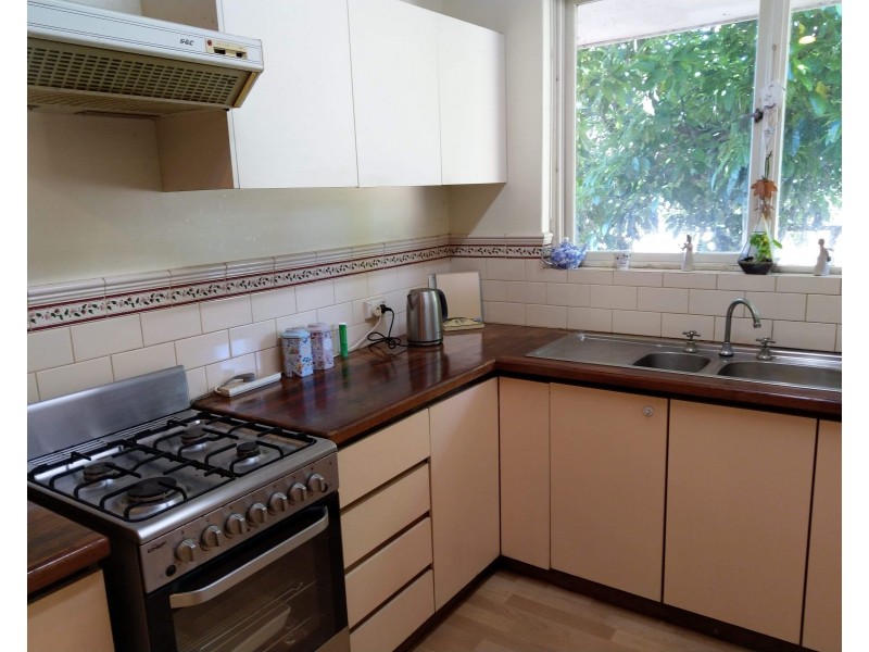 1406 Rowley Road, Wungong WA 6112