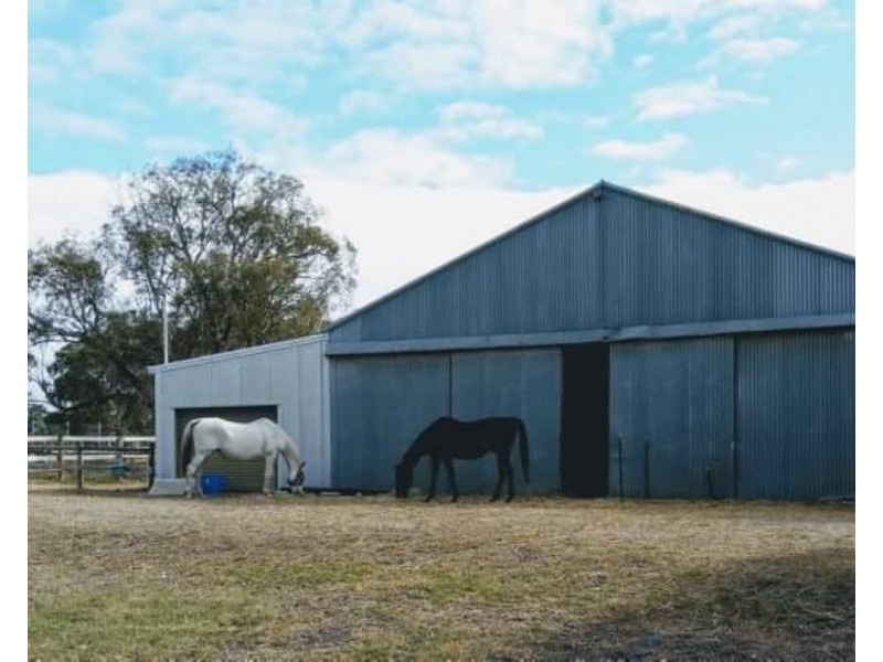 1406 Rowley Road, Wungong WA 6112