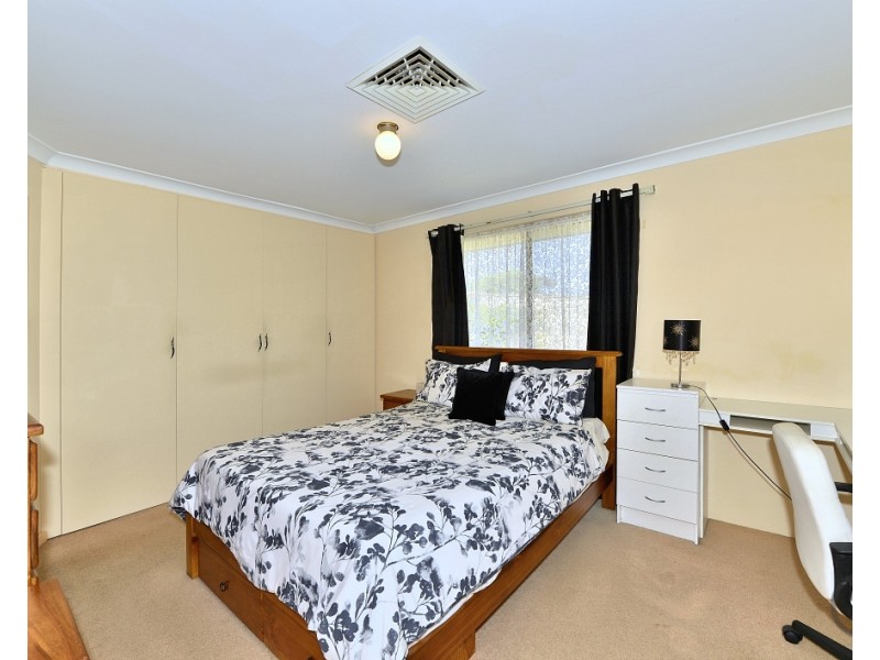 6 Lena Court, Greenfields WA 6210