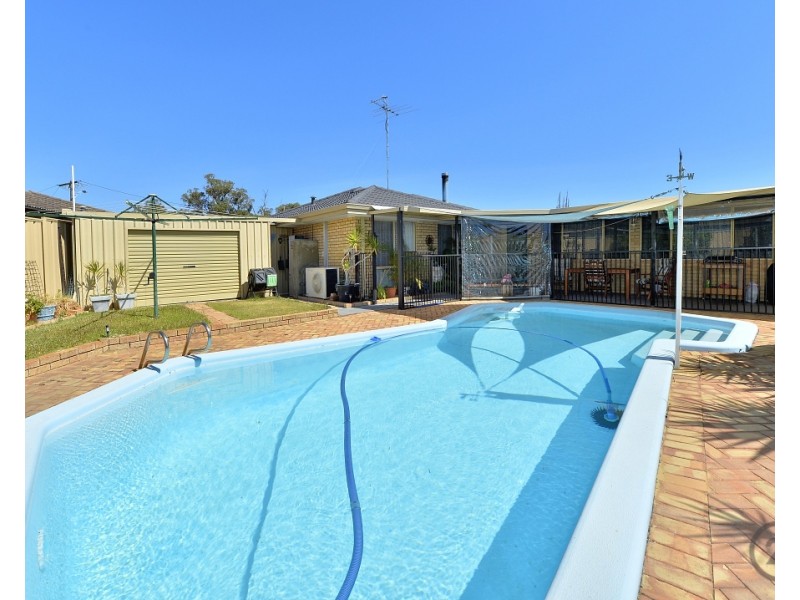 6 Lena Court, Greenfields WA 6210