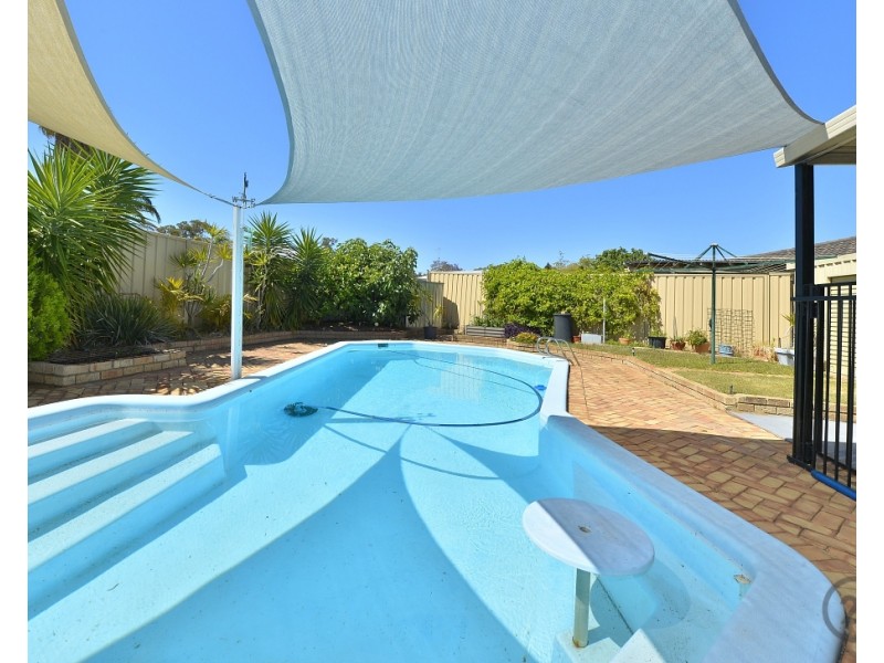 6 Lena Court, Greenfields WA 6210