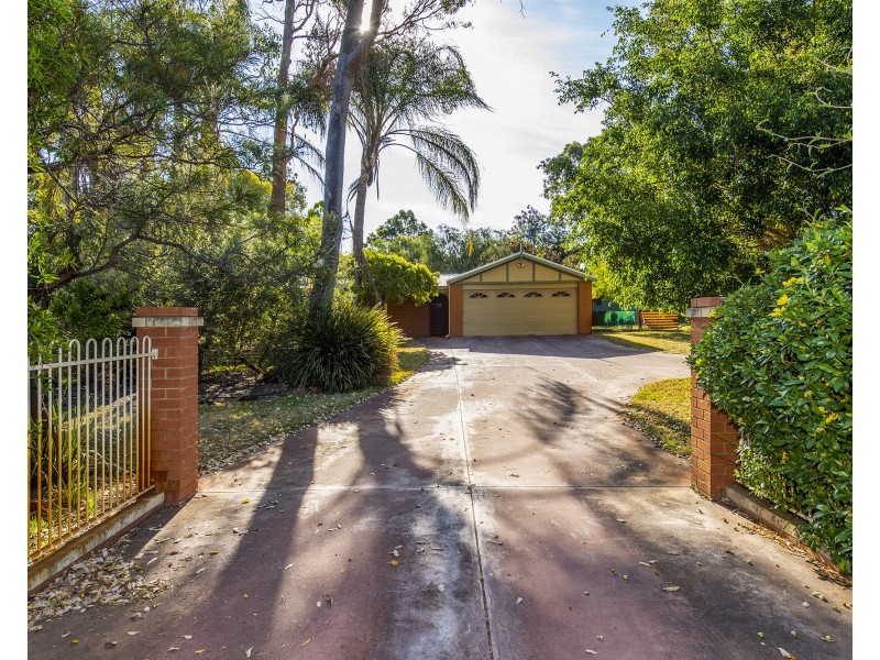 225 Lakes Road, Greenfields WA 6210