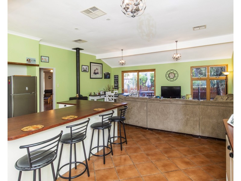 225 Lakes Road, Greenfields WA 6210