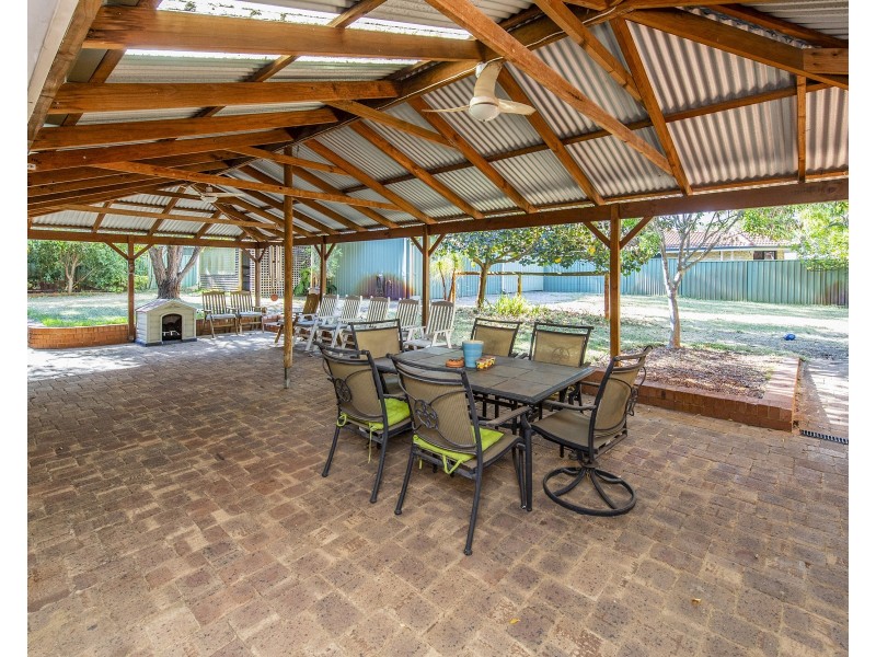 225 Lakes Road, Greenfields WA 6210