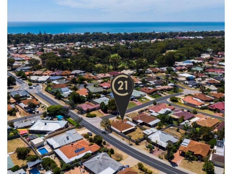 1 St Annes Terrace, Meadow Springs WA 6210