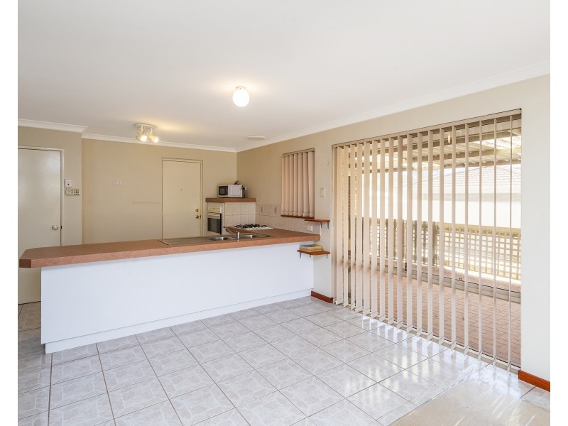 1 St Annes Terrace, Meadow Springs WA 6210