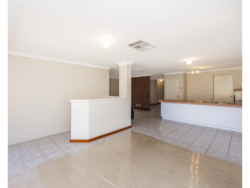 1 St Annes Terrace, Meadow Springs WA 6210