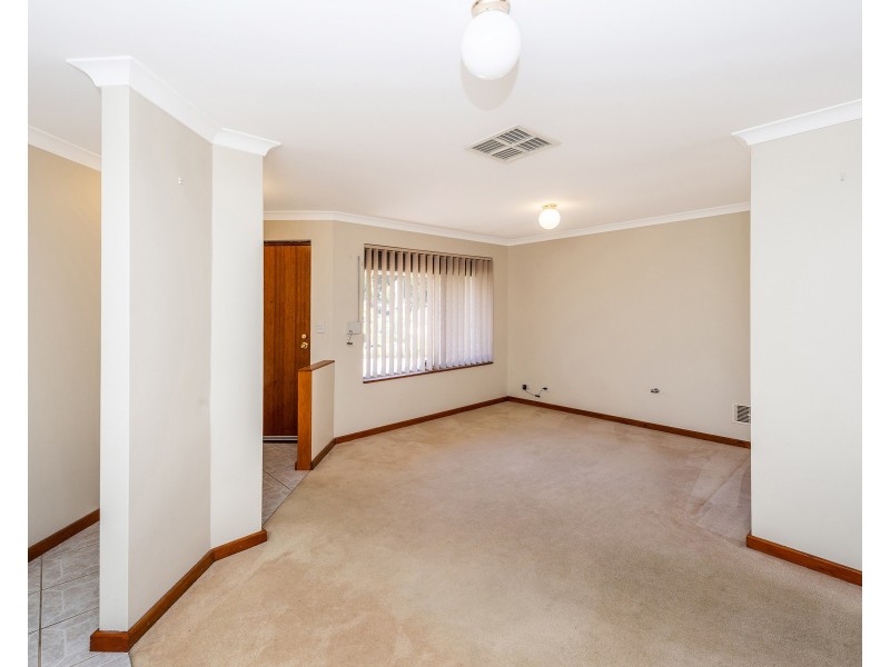 1 St Annes Terrace, Meadow Springs WA 6210